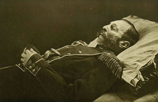 Александр II на смертном одре