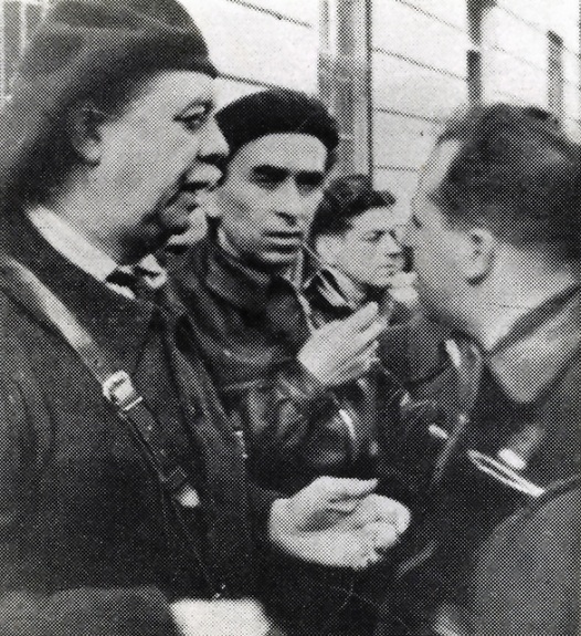 Андре Марти (слева) беседует с Луиджи Лонго, дидером итальянской коммунистической партии. Фото: 1937 г.