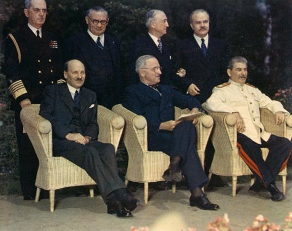 К. Эттли, Г. Трумэн, И. В. Сталин на Потсдамской конференции, 1945 г.
