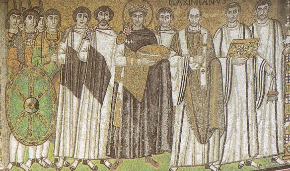Император Юстиниан с придворными. Мозаика из базилики Равенны, Италия