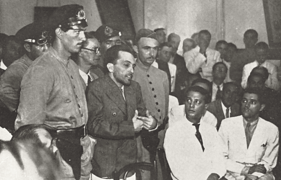 Лидер бразильской КП Престес на суде. Фото: 1937 г.