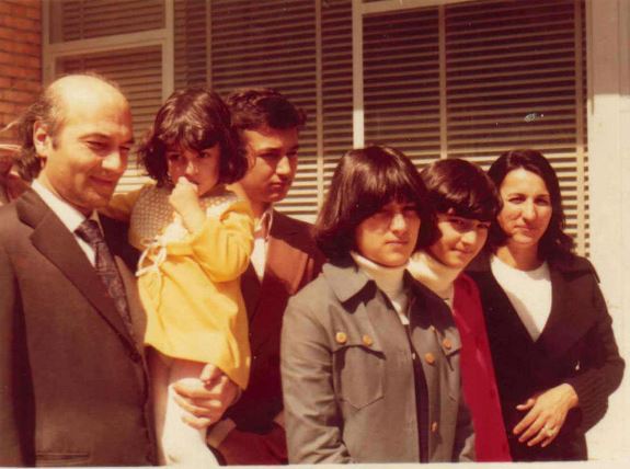 Али Шариати крайний слева. Фото: 1964 г.