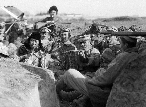 Белогвардейцы на службе северных милитаристов. Фото: 1920-е гг.