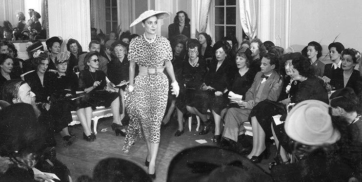 Дефиле New look Диора, 1947 г.