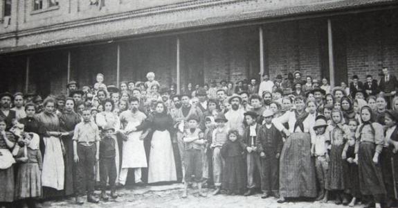 Итальянские иммигранты, пребывающие в Сан-Паулу. Фото: 1890 г.