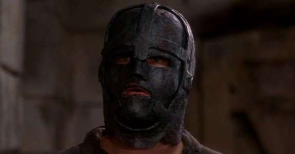 Кадр из фильма "Человек в железной маске" 1998 г.