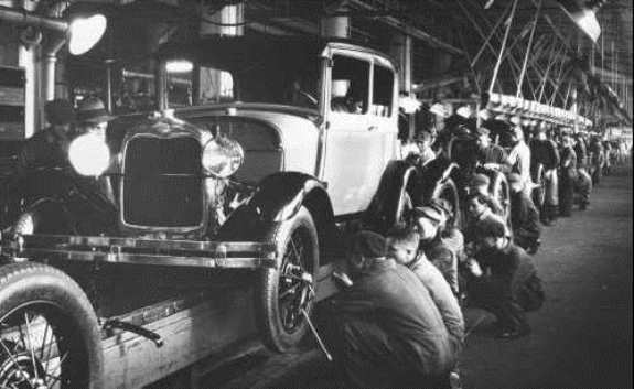 На заводе Форда. Фото: 1928 г.
