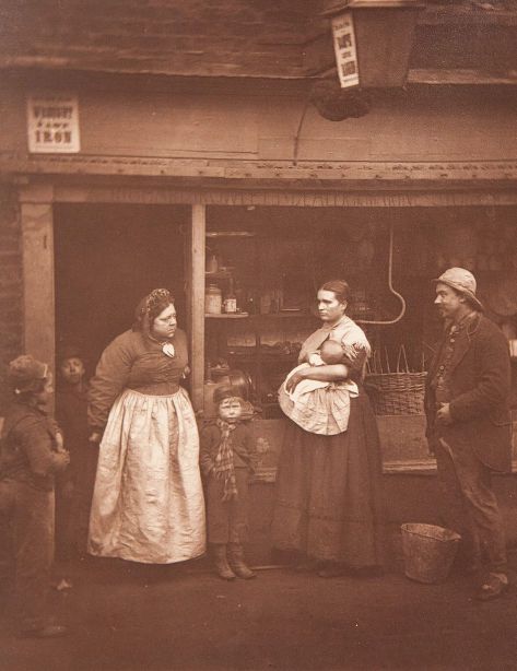 После наводнения в Ламбете (Лондон), фотограф Д. Томпсон, 1877 г. 