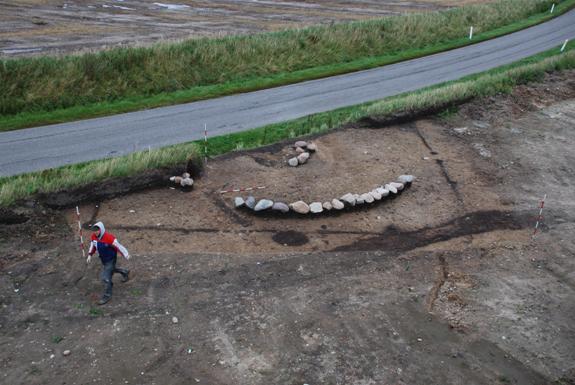 Раскопки некрополя близ Несби, Дания. Photo by Bjarne Henning Nielsen