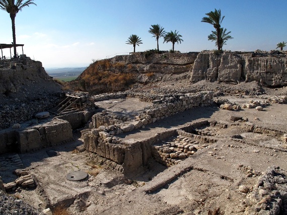 Руины в Тель-Мегиддо