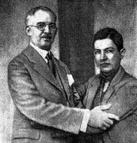Президент Х. Б. Сакаса (слева) и генерал А. С. Сандино позируют перед фотографами 2 февраля 1934 г.