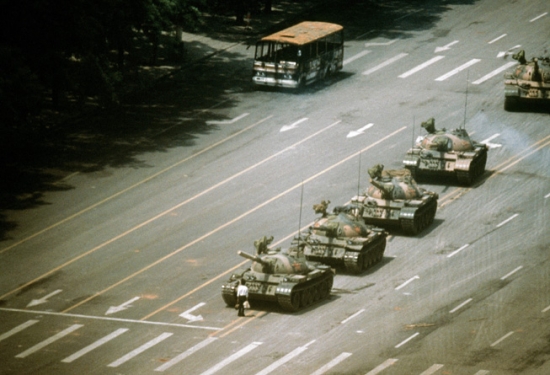 танки на площади Таньаньмынь