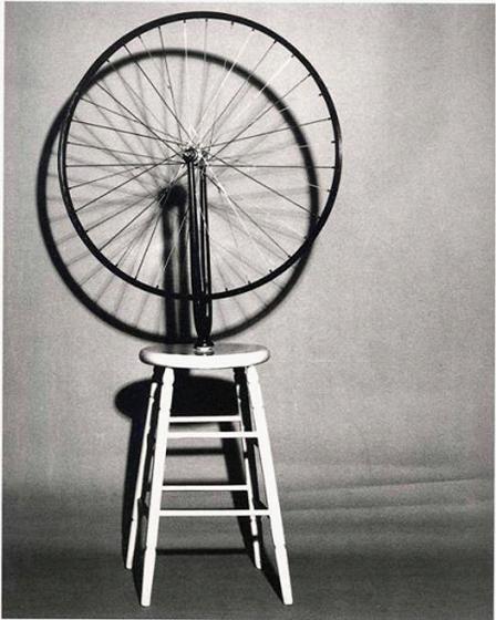 Марсель Дюшан. «Велосипедное колесо», 1913.