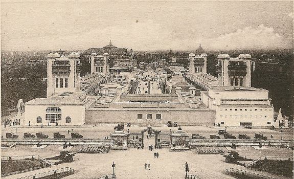 Вид парижской международной выстваки. Фото: 1925 г.