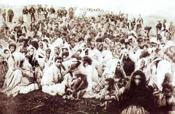 Выжившие после войны Канудус. Фото: 1897 г.